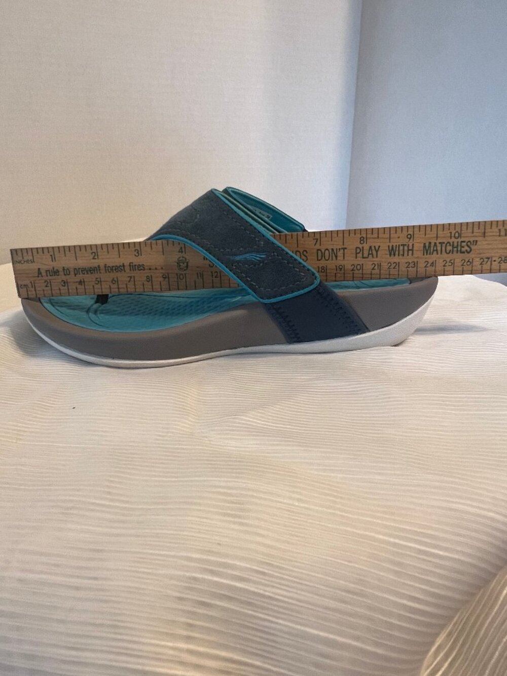 Dansko Katy Blue & Gray Leather Slip On Flip Flop Sandals - Picture 15 of 15